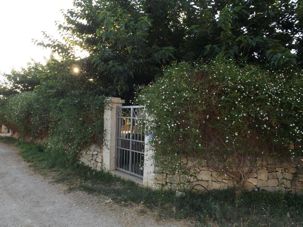 Lebaronie Villa Scicli Exterior foto