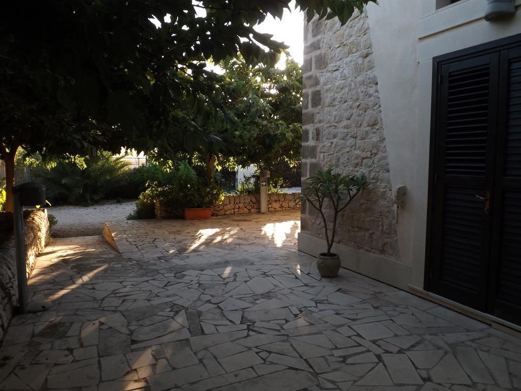 Lebaronie Villa Scicli Exterior foto